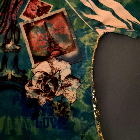 Girls Shirt size 6  Very sparly - Picture 9 of 14